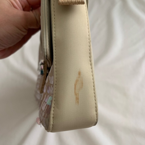 Guess Small Shoulder Bag - Picture 5 of 15